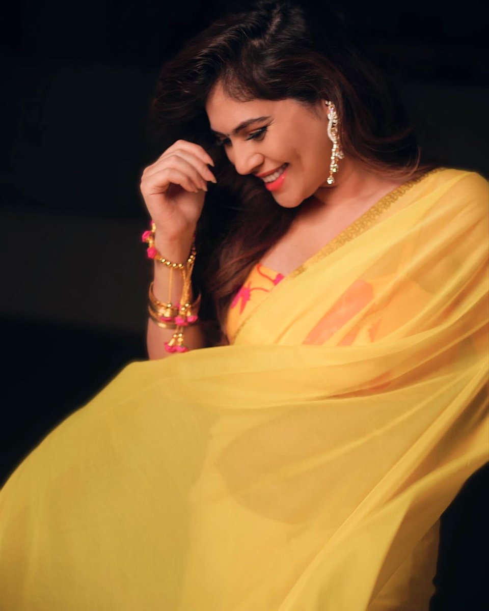 F14Cinema's tweet photo. Actress #Sherin Latest pictures

@knowsherin @greenamusement @Seyadu__Ibrahim https://t.co/yvcQMPScq6