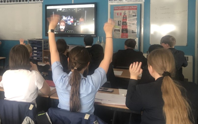 BCOldham's tweet photo. At 12.30pm yesterday Year 8s had a live link with 2 members of @EVNautilus. It was an incredible experience with students listening and questioning people who were on the ocean close to Hawaii! Whilst it was only 30 minutes, the students were buzzing with excitement! #proudtoblue https://t.co/jDY5wlNd5y