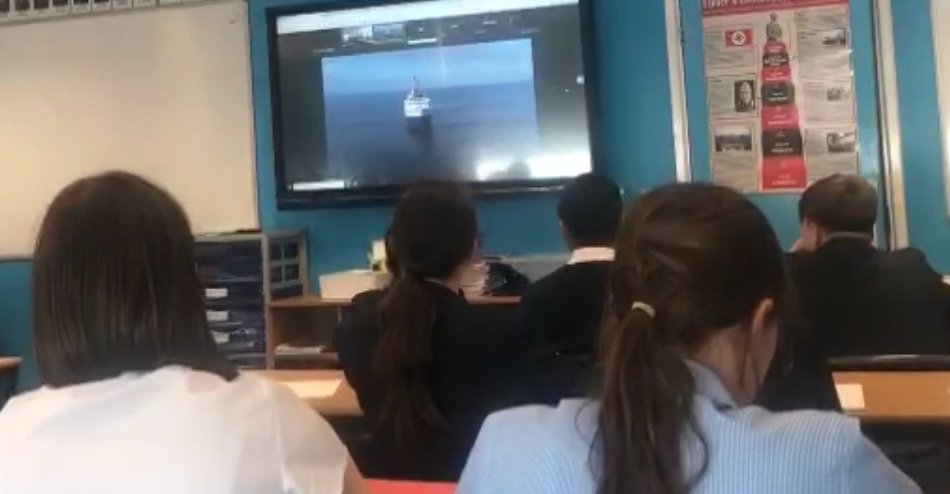 BCOldham's tweet photo. At 12.30pm yesterday Year 8s had a live link with 2 members of @EVNautilus. It was an incredible experience with students listening and questioning people who were on the ocean close to Hawaii! Whilst it was only 30 minutes, the students were buzzing with excitement! #proudtoblue https://t.co/jDY5wlNd5y