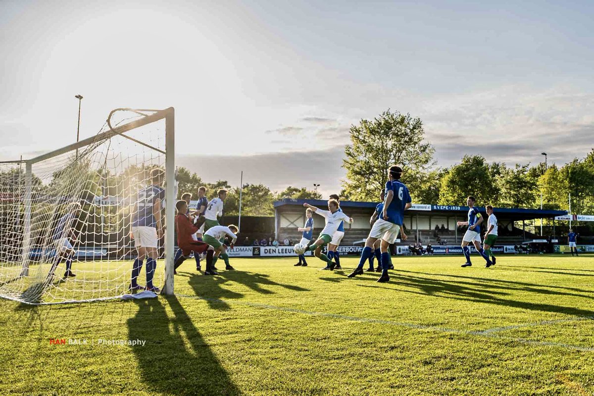 Han Balk tweet media