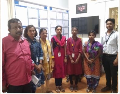 APD_India's tweet photo. Congrats to Indu, Aishwariya, Mounika, Kotrammma & Soundarya on their jobs at Thermosen Technologies Pvt. Ltd. as Technicians. They completed the short-term Electronics course under the #APDIndia #livelihood program. TY @boschindia course sponsor for #pwd.
#disabilityjobs https://t.co/9yLIznUFiQ