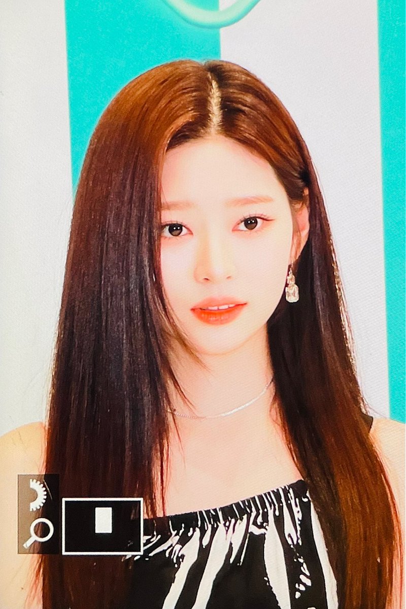 010205mj's tweet photo. 220513 완벽 #김민주 #KIMMINJU https://t.co/nqkU2eZzy1