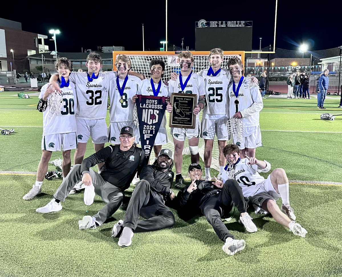 DLS_Lacrosse's tweet photo. 2022 Seniors @dlsathletics https://t.co/UtqubiBoxZ