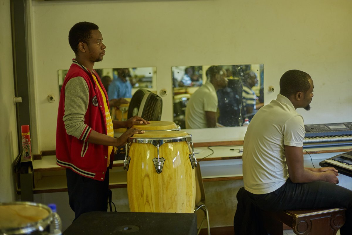sula_malawi's tweet photo. #Sulartists going through a band leadership session during #Sulatraining organised by Department of Fine and Performing Arts, University of Malawi in partnership with Music in Africa #SoundConnectsFund #Sula #SulaMw #UnimaFPA https://t.co/6PMEk1zsMK