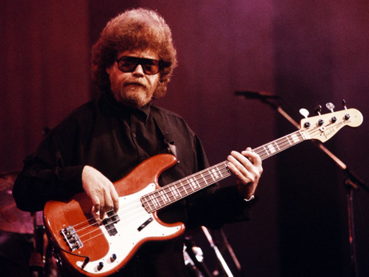 moodyman1956's tweet photo. #OnThisDay 13th May 2012 The world of music lost #DonaldDunn, American bass guitarist, session musician, record producer, and songwriter. He is best known as a member of Booker T. & the M.G.'s
https://t.co/Qc1bGhXBcJ
https://t.co/JK4xQXw28w Green Onions (Live) https://t.co/QA4lPj9gqU