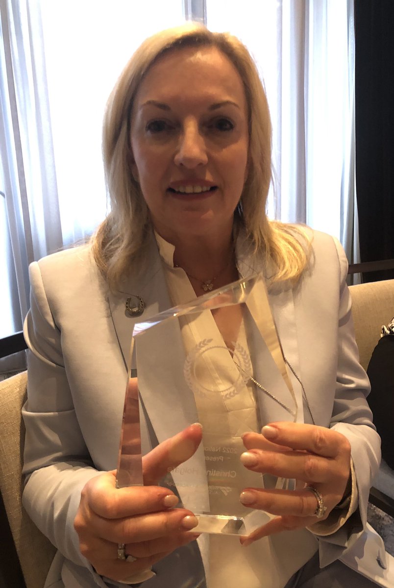 LPOGroup tweet media