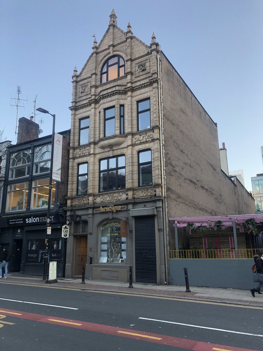 ReAleLiverpool tweet media