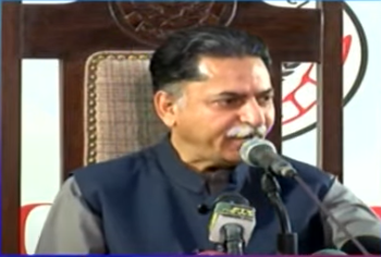 Waqtnewstv's tweet photo. #BreakingNews
لاہور وفاقی وزیر جاوید لظیف کی میڈیا سے گفتگو
#Lhore #JavedLatif #MediaTalk @pmln_org https://t.co/ZKNZAskzQU
