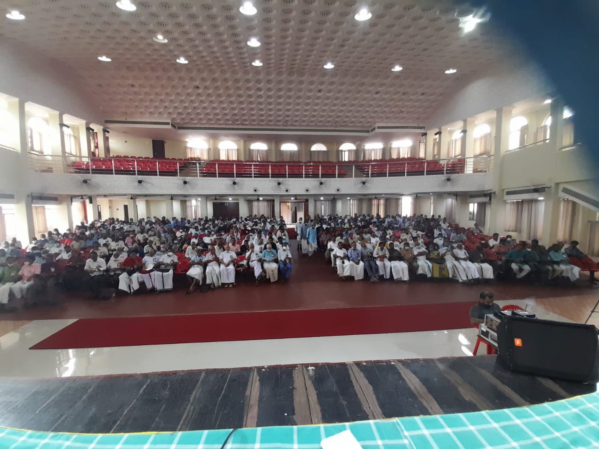 KisanSabha's tweet photo. A milk farmers' convention was held at Kozhikode, Kerala, in lieu of the All India Dairy Farmers' Workshop that will begin here from tomorrow onwards. #AIKS #KeralaKarashaksangham https://t.co/btNdfRjVeu