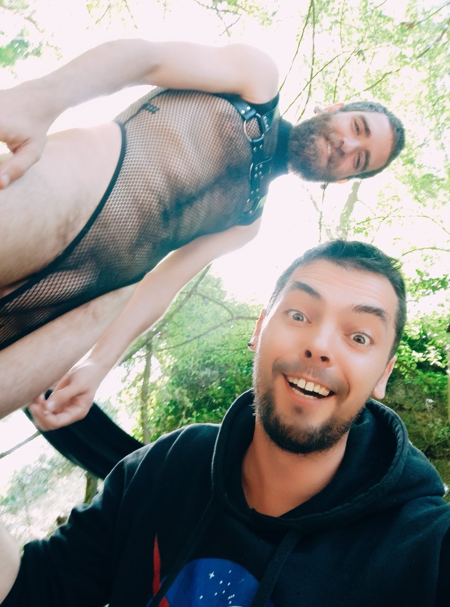 ActAlphaDomGR's tweet photo. Ayer Haciendo contenido Kink😈🌶️
Hoy Cruising Puleva 🔥🚲🔞🔥
Yesterday we were creating some kinky content🎥🚧
@CruisingGranada 🍼💦

#bdsm #kink #lgbtqqicapf2k+📢 https://t.co/gcopMerkxJ