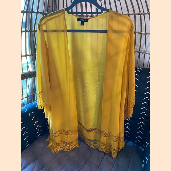 thegomamas's tweet photo. So good I had to share! Check out all the items I'm loving on @Poshmarkapp #poshmark #fashion #style #shopmycloset #torrid #ivoryrose: https://t.co/E2kN2HUhpB https://t.co/WlqwZckXB1