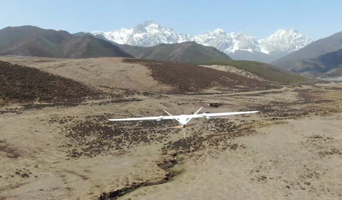 yangdasecurity's tweet photo. Sky Whale working in the plateau zone day and night.
#dronesurveillance #militarydrone #dronedefense  #VTOLdrone #longrangeVTOL #yangdadrone #heavyliftVTOL https://t.co/06yCOlwxbV