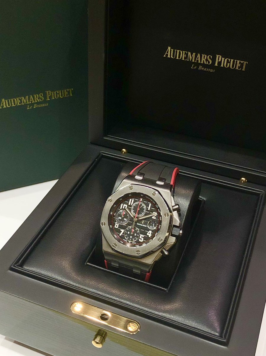 daikokuya78_S2's tweet photo. 【販売・買取・質預かり】
エルメス・シャネル・ルイヴィトン・貴金属買取強化中❗️
🟡ルイヴィトン新品最大93%❗️
【営業時間】11:00~20:00
東京都新宿区新宿3-17-13 KEIビル4F
TEL:0120-787-673
#質屋 #新宿買取 #金 #プラチナ #金高騰中 #オーデマピゲ #ロイヤルオークオフショア #26470ST https://t.co/JI5C7P9fll