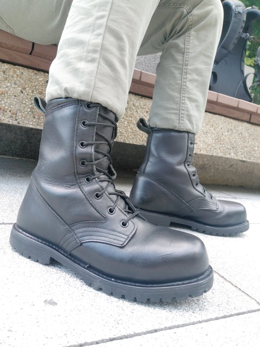 jman28184031's tweet photo. 同款 Gortex Boots 放售,UK8
有興趣私訊。
#gortexboots https://t.co/AQQqpnl97K