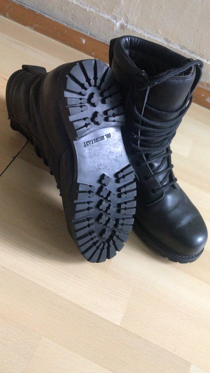 jman28184031's tweet photo. 同款 Gortex Boots 放售,UK8
有興趣私訊。
#gortexboots https://t.co/AQQqpnl97K