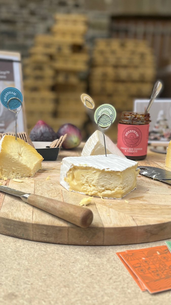 Inspiring morning with <a href="/MadeinDevon2/">Made in Devon</a> meeting fellow members and talking about working together to champion our Devon products and services #shoplocal #supportlocal