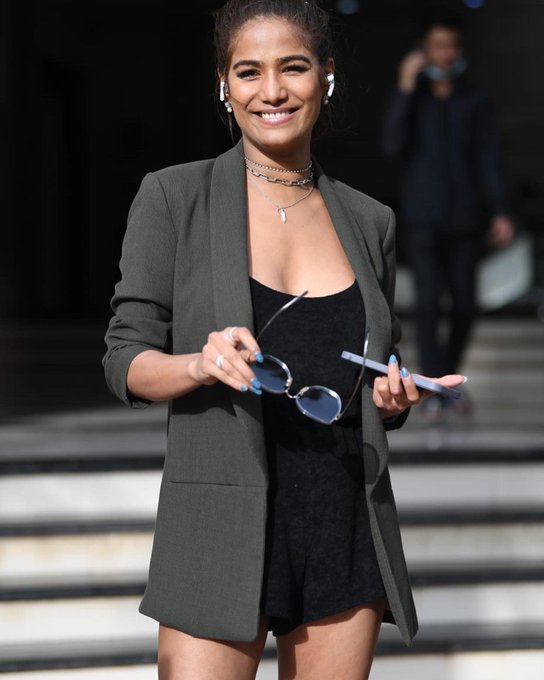 It feels like life is changed the way people are approaching me today, I waited for this for so long<a href="/tag/dilipkumarrip"class="tags"><span>#dilipkumarrip</span></a>