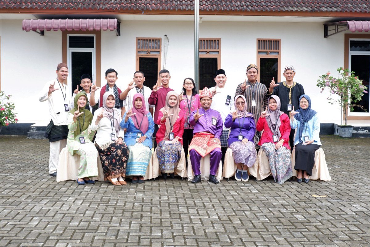 Kantor Bahasa Provinsi Kepulauan Bangka Belitung tweet media