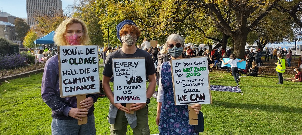 karenggrant's tweet photo. #schoolstrike4climate at Hobart today. How many more do we need to attend before the government gets that it's a f#cking emergency!!!!!
#auspol @scottmorrisonmp #voteclimate #voteclimateaction #ClimateActionNow #ss4c https://t.co/7mFIvF5e6V