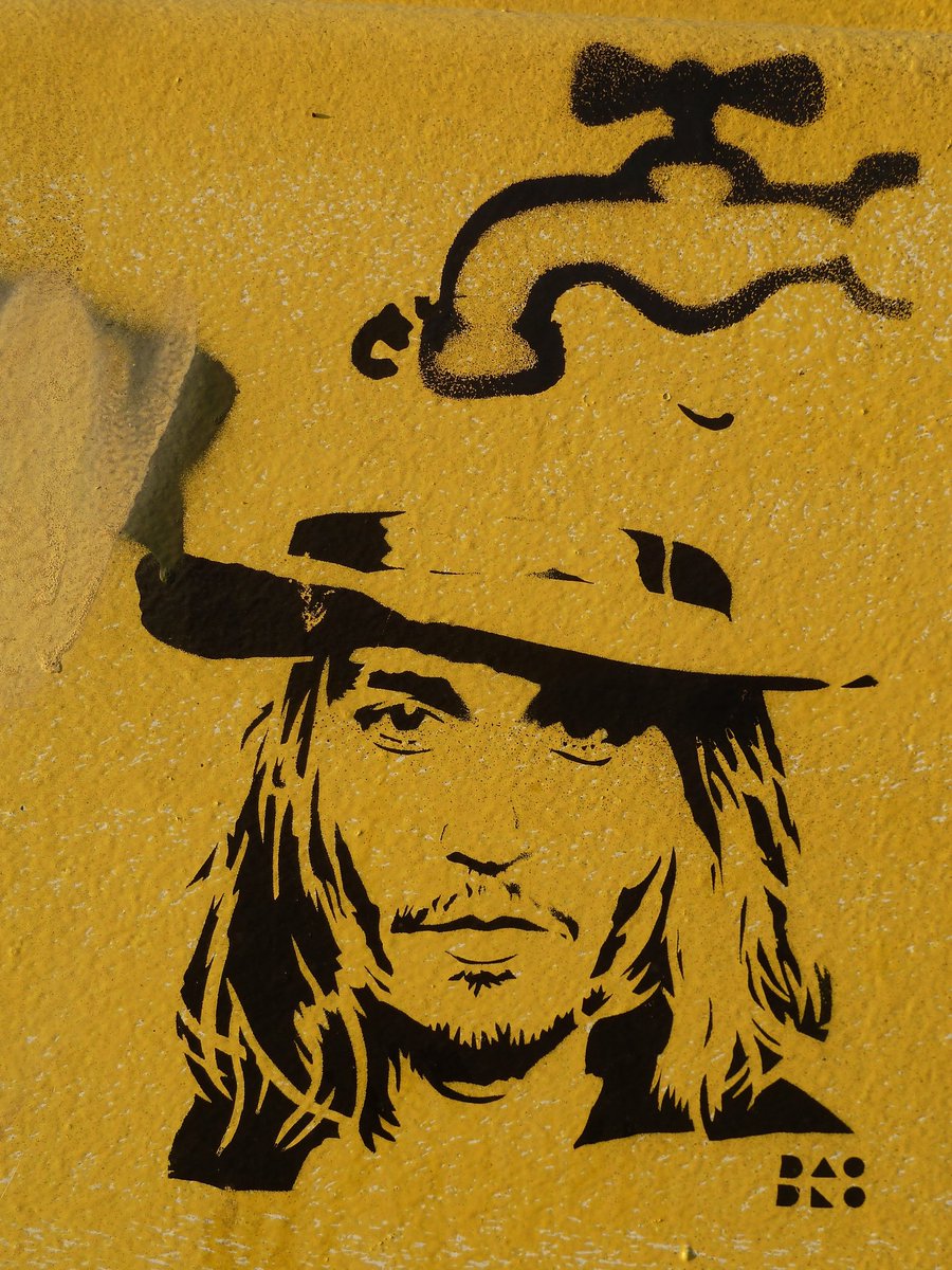 brian_yobras's tweet photo. https://t.co/AD2pXYNY6Y If Amber Heard tries to get back with Johnny Depp after the trial. https://t.co/IZjN8emoNK