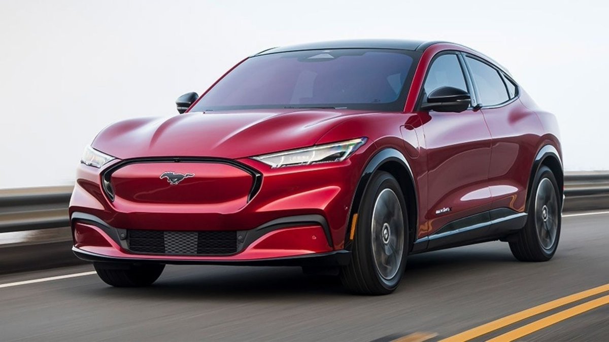 MotorOctane's tweet photo. Ford drops its plan to manufacture EVs in India
#Ford #FordIndia #EVs #FordEVs @FordIndia https://t.co/l3dcsjvt0L