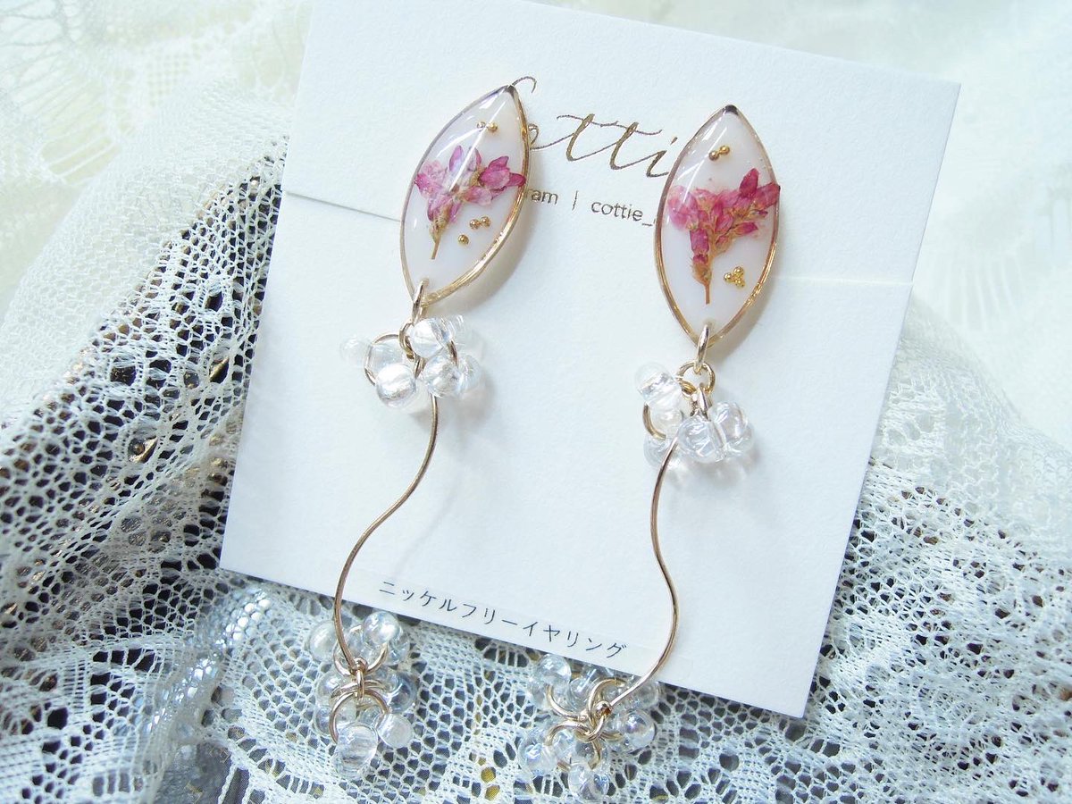 cottie_atsuko's tweet photo. どこのお店でも大人気のファルファーレピアス！！先日の高槻阪急でお客様に着画も撮らせてもらえました！嬉しい🥹💘

#Cottie の次の #関西方面 での販売は5月16日から #ルクアイーレ大阪 🦩
1階の #手作市場 様にお世話になります！お近くの方はぜひお立ち寄りください☺️✨

#梅田 #ルクアイーレ https://t.co/pj2VwehmDx