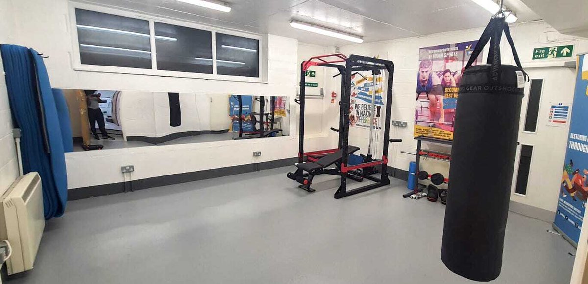 The FREE gym, which will have facilities including a squat rack, chest press, dumb-bells, kettlebells and a punching bag is opening up on Tuesday, May 24

southwarknews.co.uk/news/new-free-…
#Rotherhithe <a href="/lb_southwark/">Southwark Council</a> <a href="/RJforAll/">RJ4All International Institute</a> <a href="/TGavrielides/">Theo Gavrielides</a> <a href="/Clarion_Group/">Clarion Housing Group</a> <a href="/DecathlonUK/">Decathlon UK</a> <a href="/CanadaWater1/">Canada Water</a>