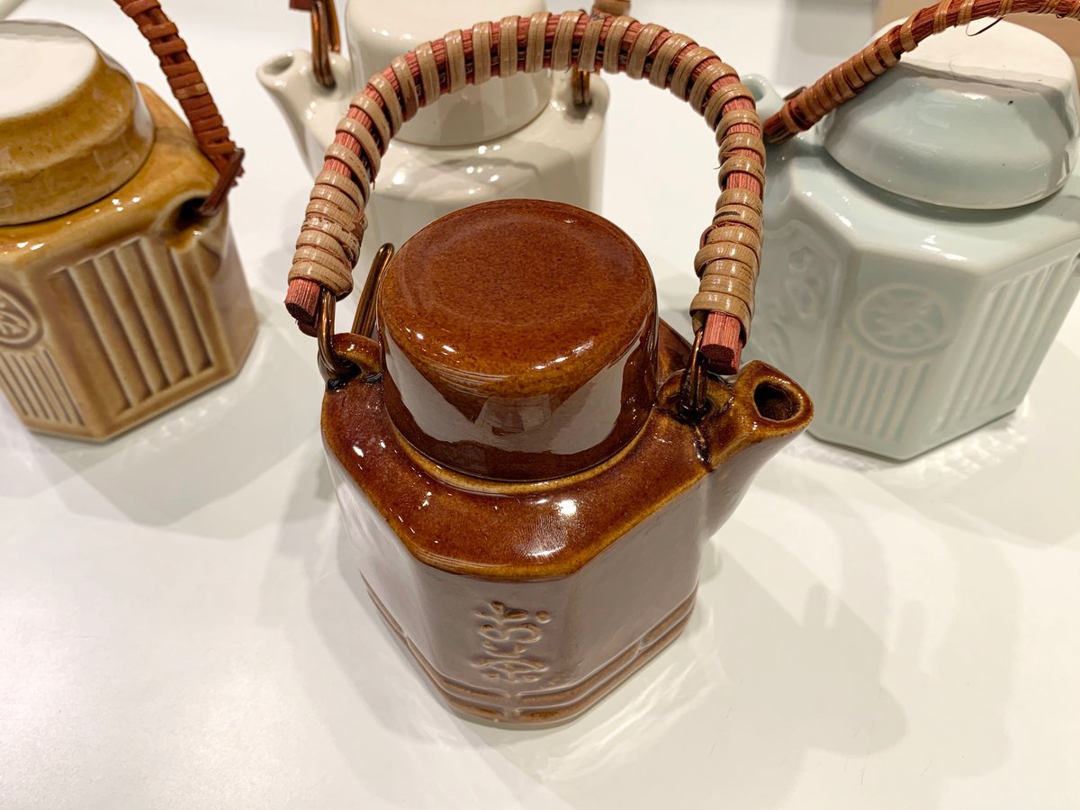 sotokoto_online 🫖汽車土瓶 鉄道旅には欠かせない！ 駅弁のおとも