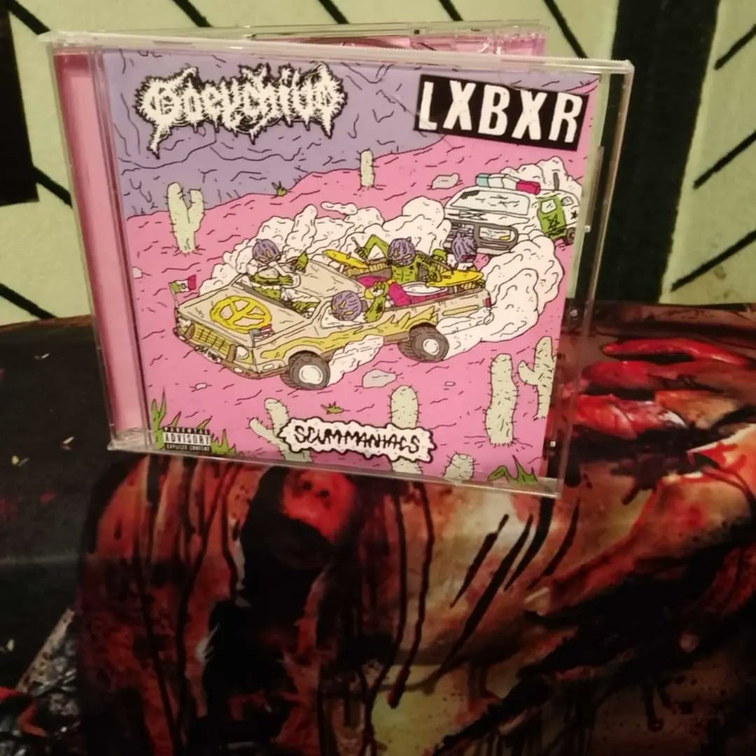 Mamma_Tarantula's tweet photo. Promoción para el show de LxBxRx en CDMX, compra de tu pre venta y llévate Split "Scummaniacs" @GoeyChivo @LxBxRx 20 boletos disponibles. https://t.co/jHHNP0qMqm