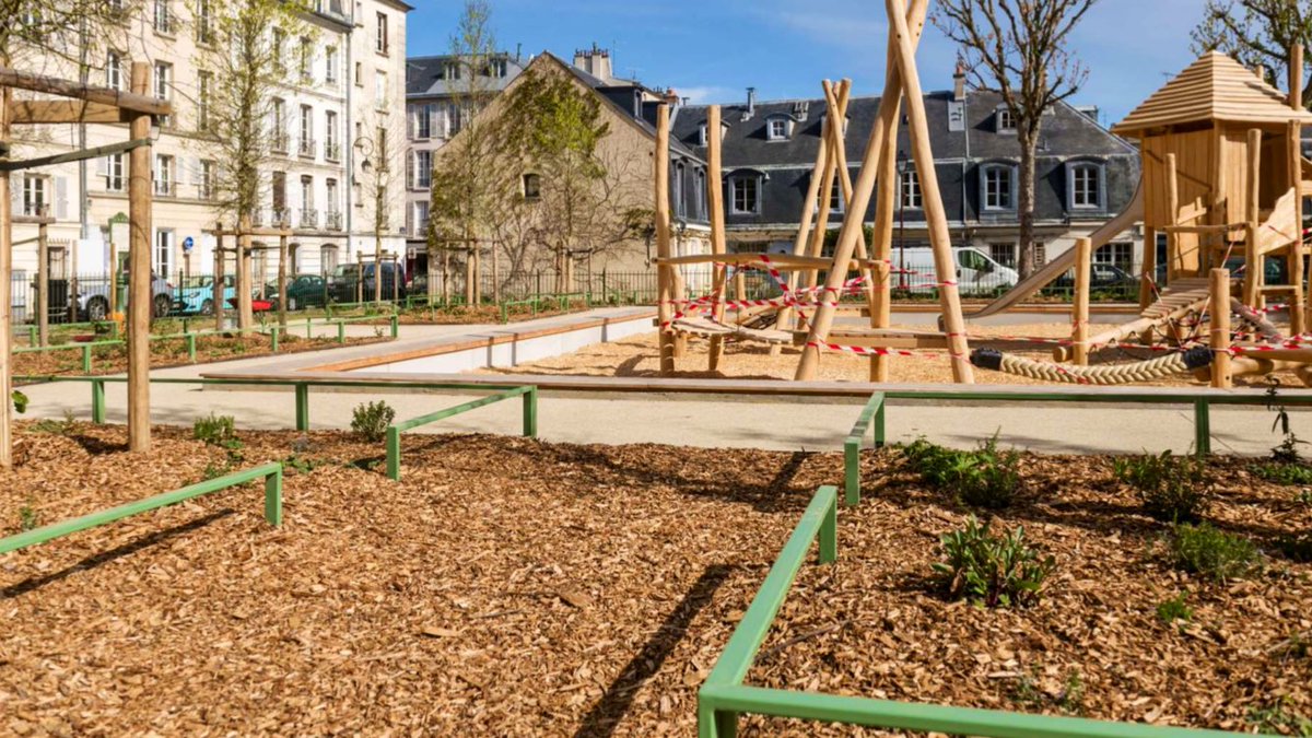 Le saviez-vous ? <a href="/Versailles/">Versailles</a> est un des hauts-lieux de la transition que nous inventorions en <a href="/iledefrance/">Région Île-de-France</a>.

✅ Nombreuses initiatives, notamment en matière de gestion écologique des espaces verts et de circulations douces.

Guide pour la visite : institutparisregion.fr/fileadmin/Data…
#BAP2022