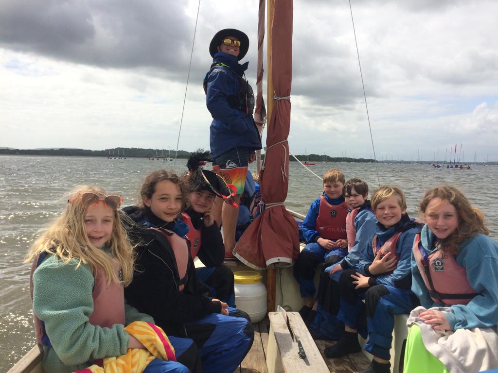 LOGS_Junior's tweet photo. Hello from Rockley! We have had another fun packed day, full of sailing, archery, crabbing and we even found time for a spot of shopping! We have discovered some future round the world sailors among our Year 6s and we have been so impressed with their team work and friendship. https://t.co/e72uwWJVVO