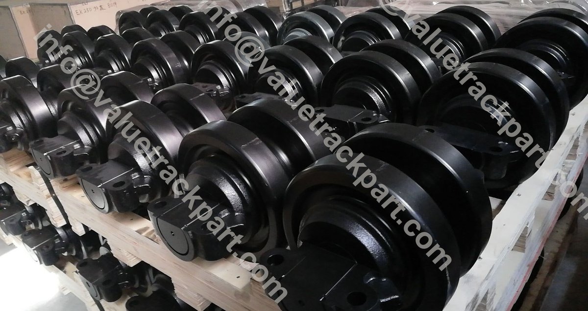 How to make the track roller have a longer service life?
We use high-grade round steel to ensure the overall hardness and stability of the roller body. Through the overall quench and temper,   and surface quenching, the hardness of track roller is strengthened further. 
#crawler