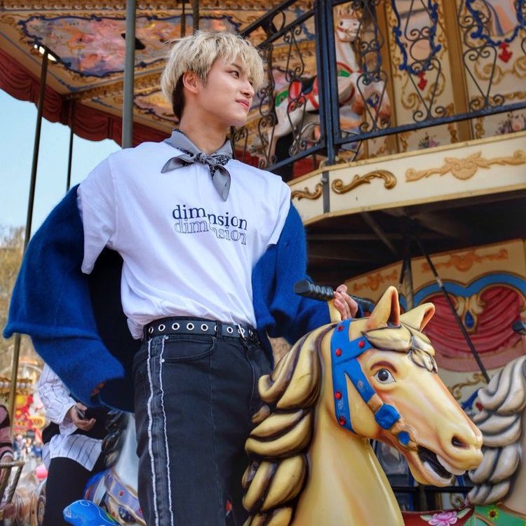 0098zip's tweet image. carousel knights 🎠 

#SOOBIN    #TXT    #SEONGHWA #ATEEZ