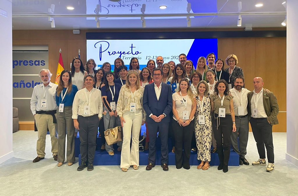 cepyme_'s tweet image. Un lujo participar en #ProyectoTerritorioCEOE  y compartir estas dos intensas y fructíferas jornadas de comunicación con los #dircoms de las organizaciones territoriales de @CEOE_ES