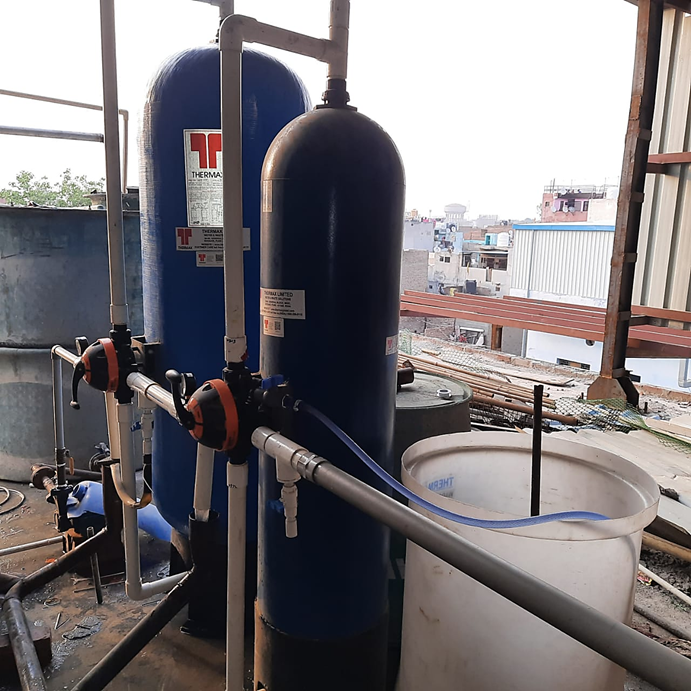 thermtechindia's tweet photo. THERMTECH ENGINEERS AND CHEMICALS @thermtech , We have successfully installed & commissioning one Softening plant at a leading Manufacturer, Supplier of Epoxy Paint Primer and Thinner, M/s Shiuma Process Equipments Pvt Ltd in Ghaziabad, U.P. India. #epoxywork #softener #installed https://t.co/TIcH3C5jUk