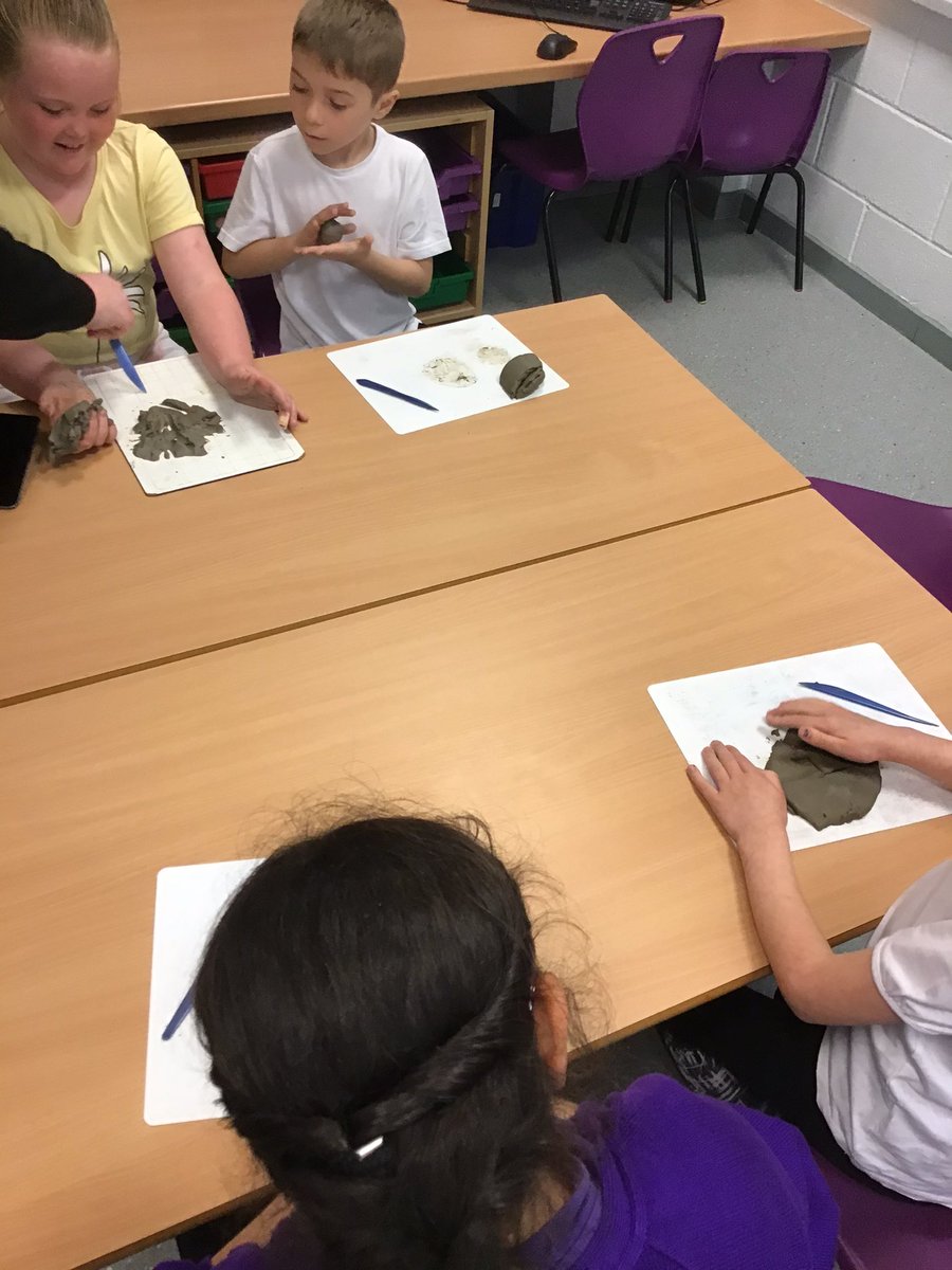 Year 2 Exploring clay continued @HolyFamilyL8_2H