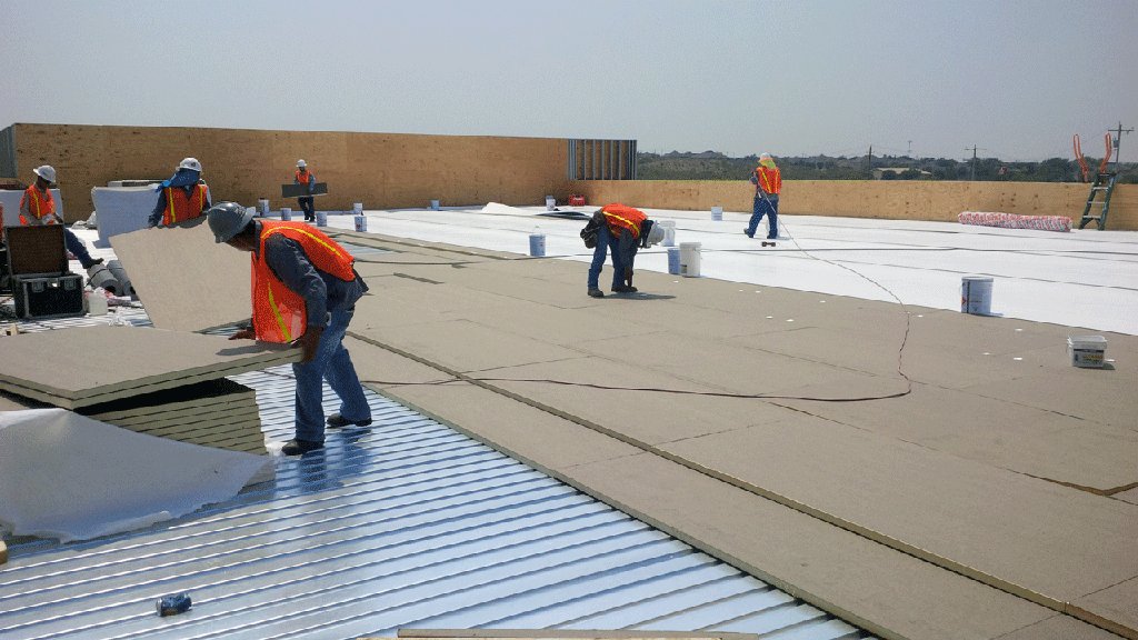Blue Spruce Roofing & Exteriors tweet media