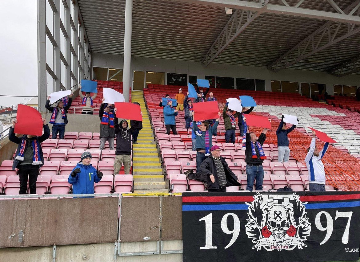 awaydaysnor's tweet photo. Vålerenga away at Tromsø. #awaydays https://t.co/318dN2AAnQ