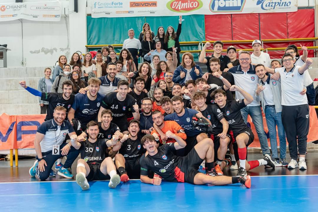 acleguissona's tweet photo. 🔥 SANG GUISSONENCA AL PLAY OFF A MÀXIMA LLIGA ITALIANA D’HANDBOL🔥
🤩 El guissonenc i #ExACLE @aleixsubarroca jugarà els play off per accedir a sèrie A1, primera divisió italiana d'handbol la pròxima setmana, sota les files del Handball Lanzara🇮🇹.
Molta sort Aleix.💙💛 https://t.co/sSx79ARxXd