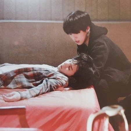 Hyyh_yoonkookk's tweet photo. #newpfppic #theydead https://t.co/YA8bOtSNri