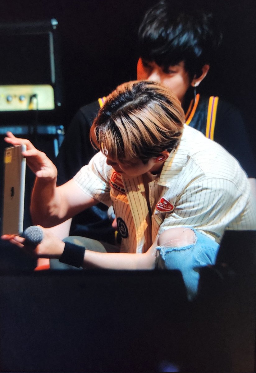 ds_960409's tweet photo. 220513 부산 우만합
인생샷 열정적으로 찍어줌 📸
(🔒난 부탁 안하고 셀카만 찍을게..)

#서동성 #seodongsung #엔플라잉  #NFlying https://t.co/3arR7emLpp
