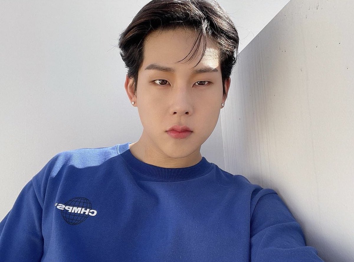 Born Champs hottest model🔥 #주헌 

instagram.com/p/Cdf5rXGpEEV/…