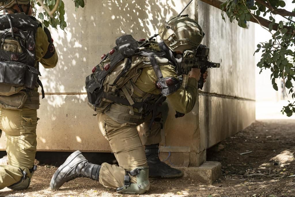 ShephardNews's tweet photo. Israel moves to ‘Edge of Tomorrow’ while Ghost Unit evolves https://t.co/bupmGtsnhA #ShephardNews #IDF #GhostUnit https://t.co/eVml9E2UhU