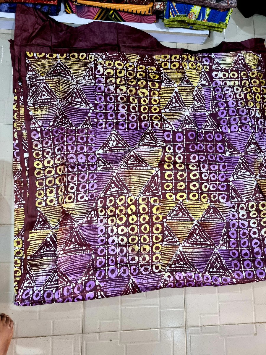 atmosvestiary's tweet photo. BIG BATIK IN (BROCADE)

Price 13,500 

MEAS: 5 YARDS

#adire #adiresilk #kampala #atmosvestiary #adirestyles #adirefabrics #adirefashion https://t.co/A66xMmnQlB