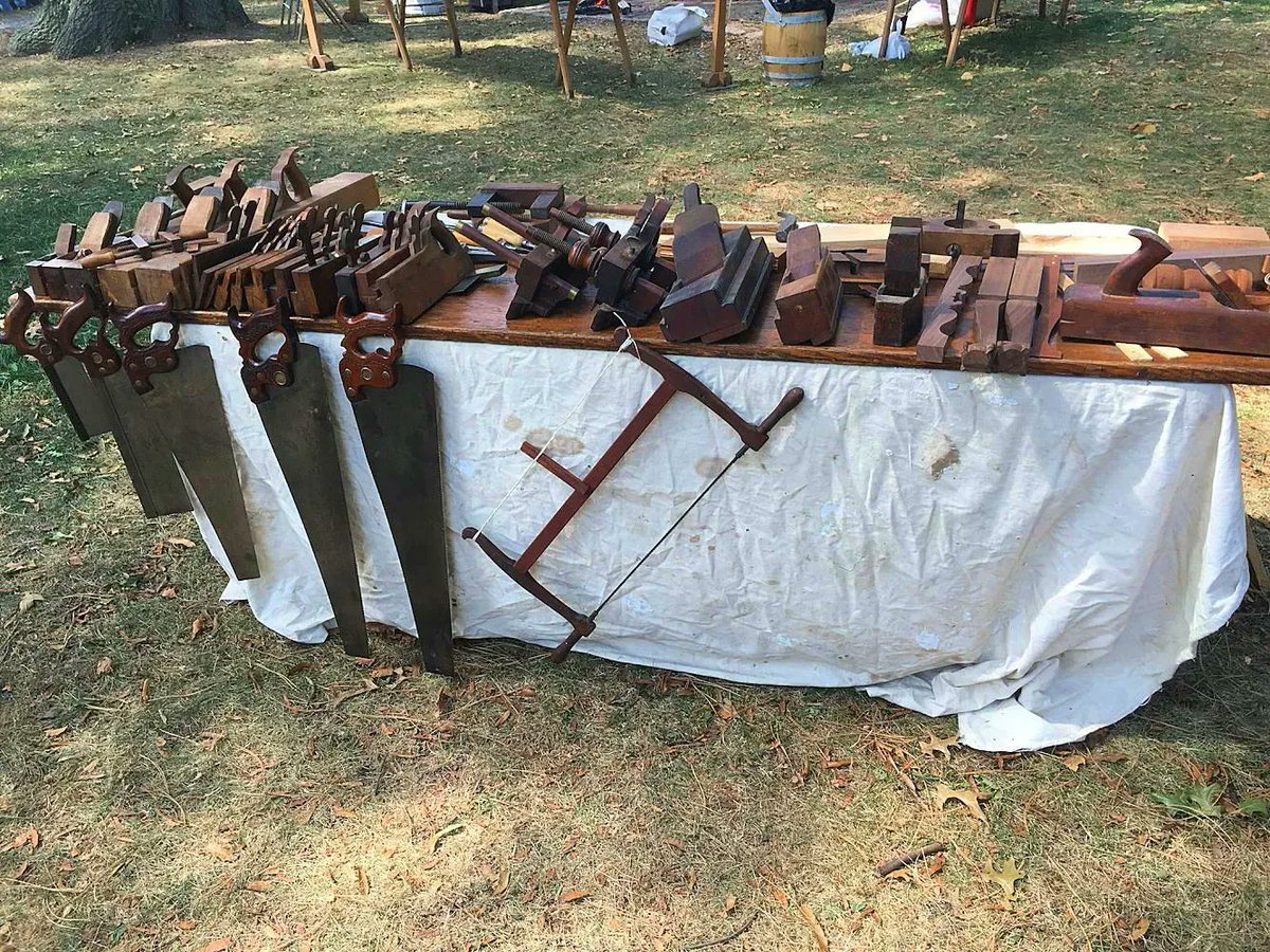 ConferenceHouse's tweet image. Come to the Conference House this Saturday, May 14th from 1-2:30PM to learn about how woodworking was done during the 18th Century! Observe antique carpentry tools, techniques and methods in action,  and speak with a carpenter who is keeping this history alive.