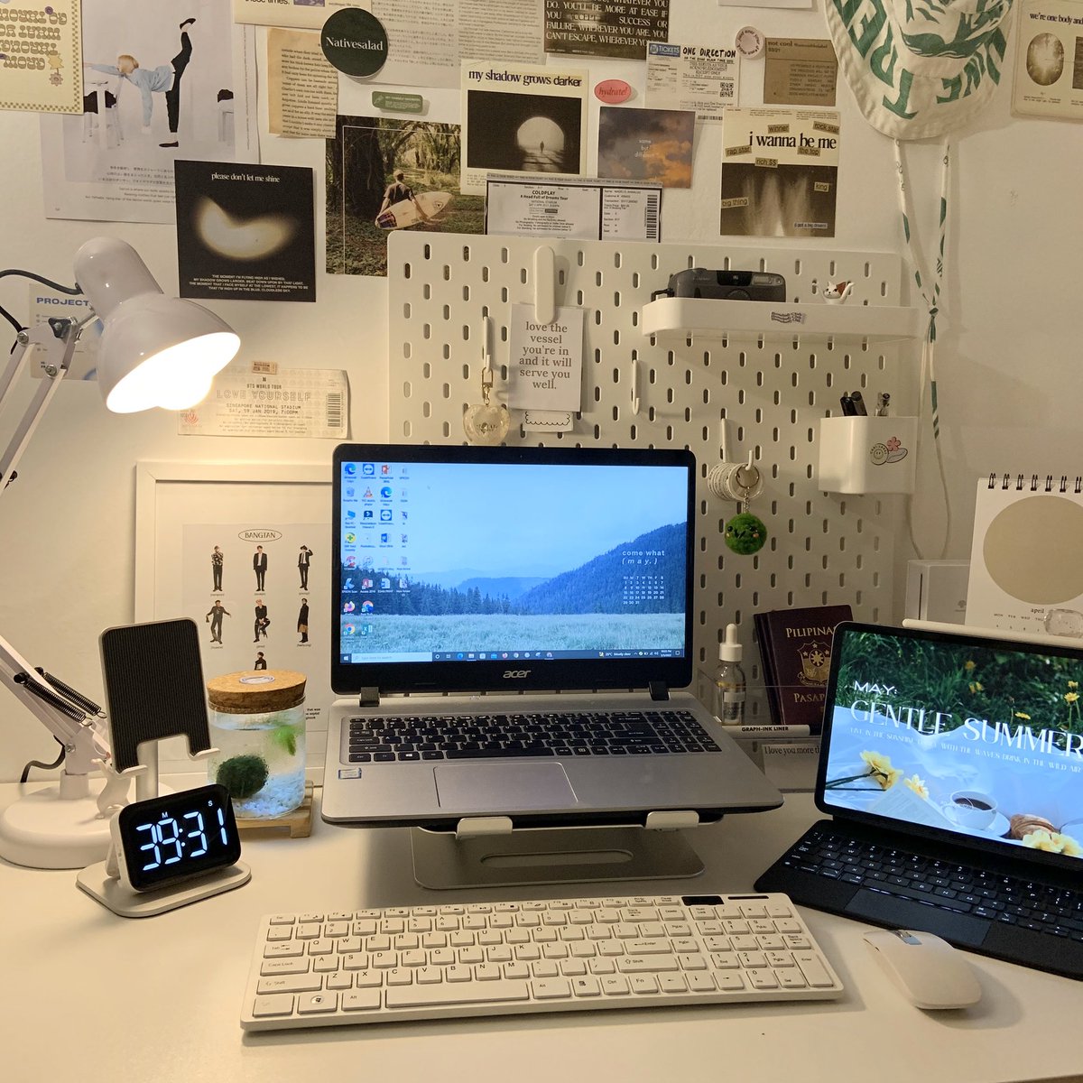 daintysunrise's tweet image. 👩🏽‍💻🦖