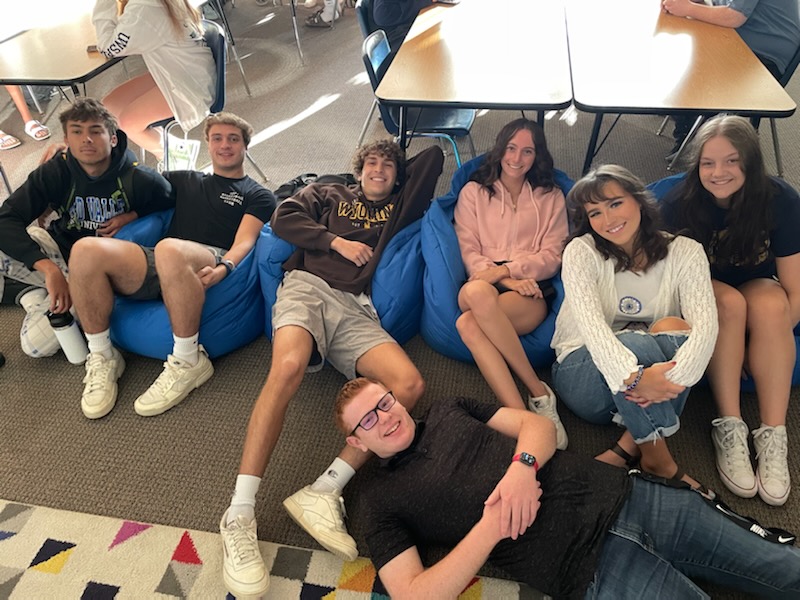 lakeviewtv's tweet photo. This morning we honored our Lake View TV seniors in our annual Senior Farewell. If you missed it, go check it out here: https://t.co/IXbE8sErCF https://t.co/tf79uqP0Ov
