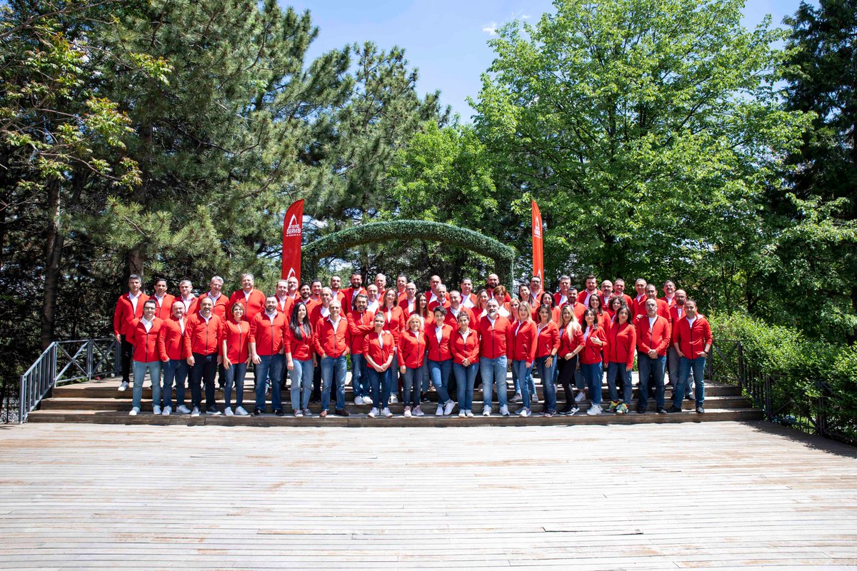 tesis_yonetimi's tweet photo. 2022 yılının ilk Yönetim Gözden Geçirme Toplantısı’nı (YGG) gerçekleştirdik. Tüm katılımcılarımıza teşekkür ederiz❤️ #TepeServis #hizmetinizdeyiz 

@TepeCagriMrk @bilkentotel https://t.co/vVMqLul7JW