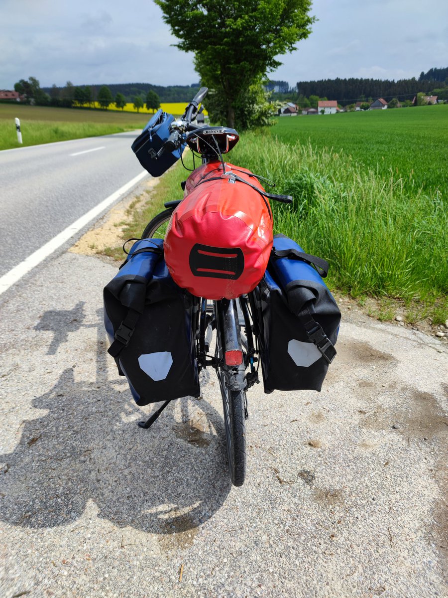 ralfNeubauer's tweet photo. Los geht es! Moosburg, Vilstal, Donau, an der Isar zurück, 270 km, 2,5 Tage https://t.co/qspxjxowvi