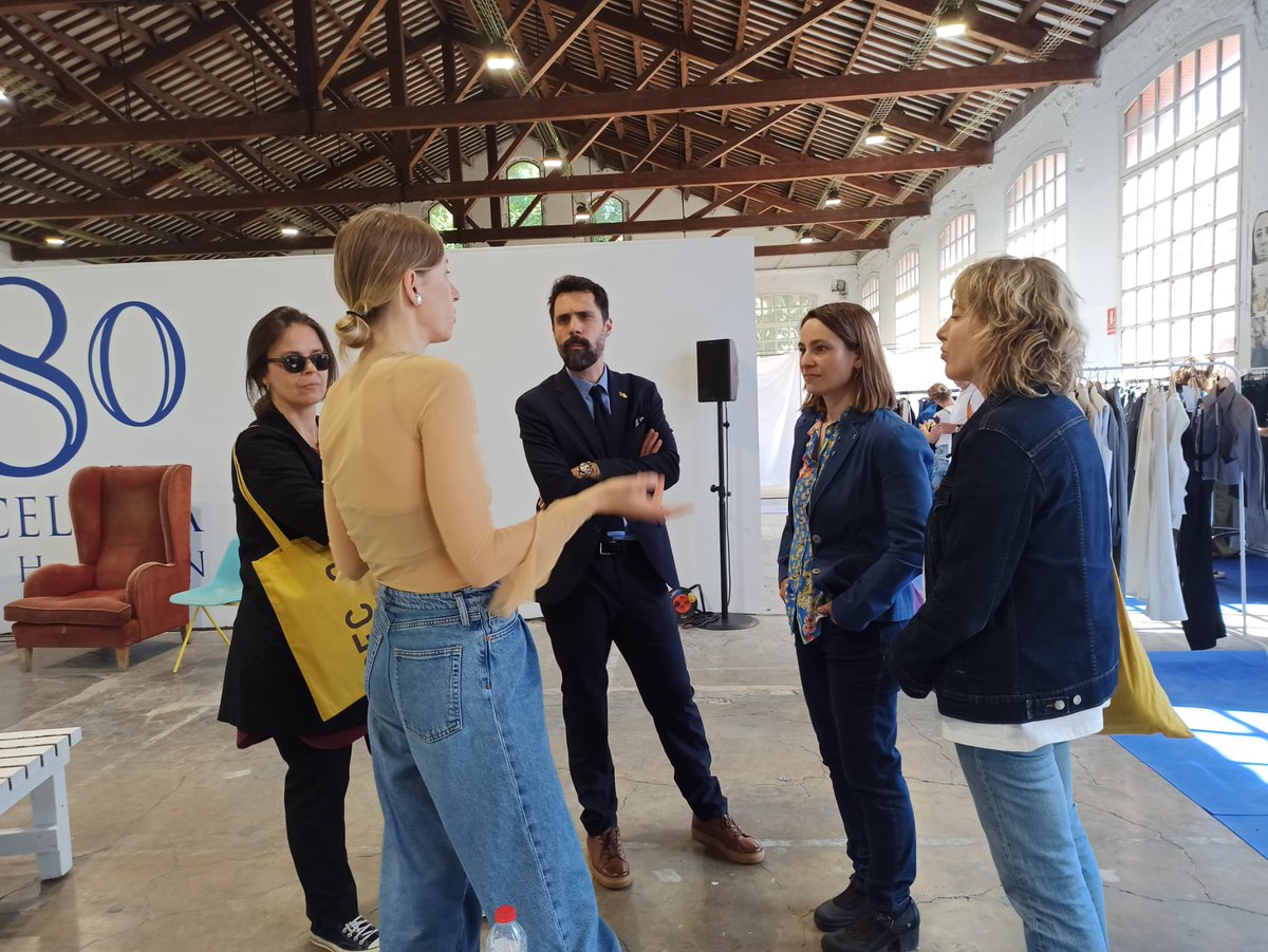 Comerç, artesania i moda tweet media